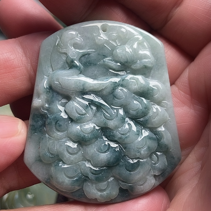 翡翠吊坠(不含链)未镶嵌