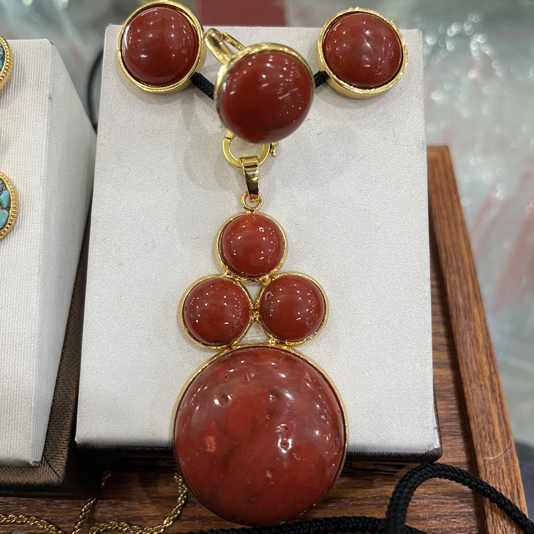 合金大理石项链 项链耳钉戒指三件套新款