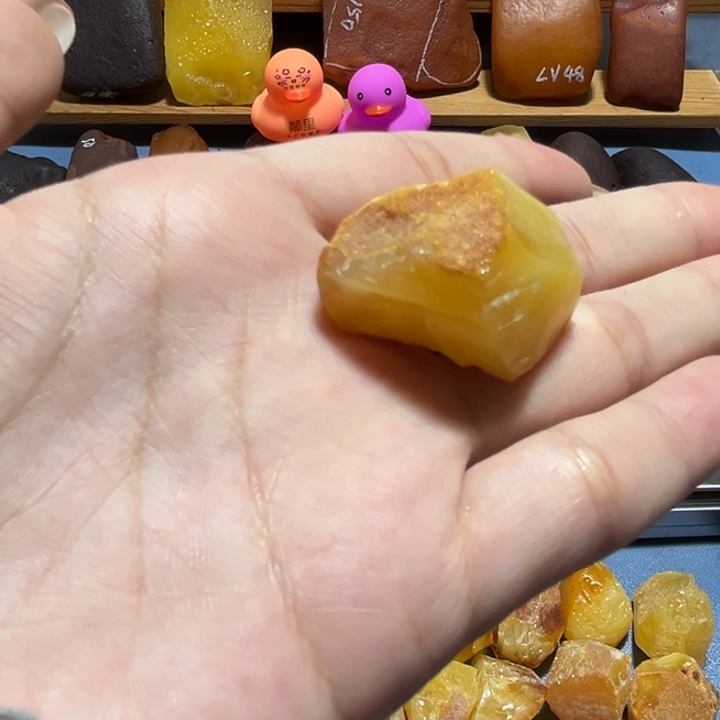 定制琥珀波罗的海琥珀