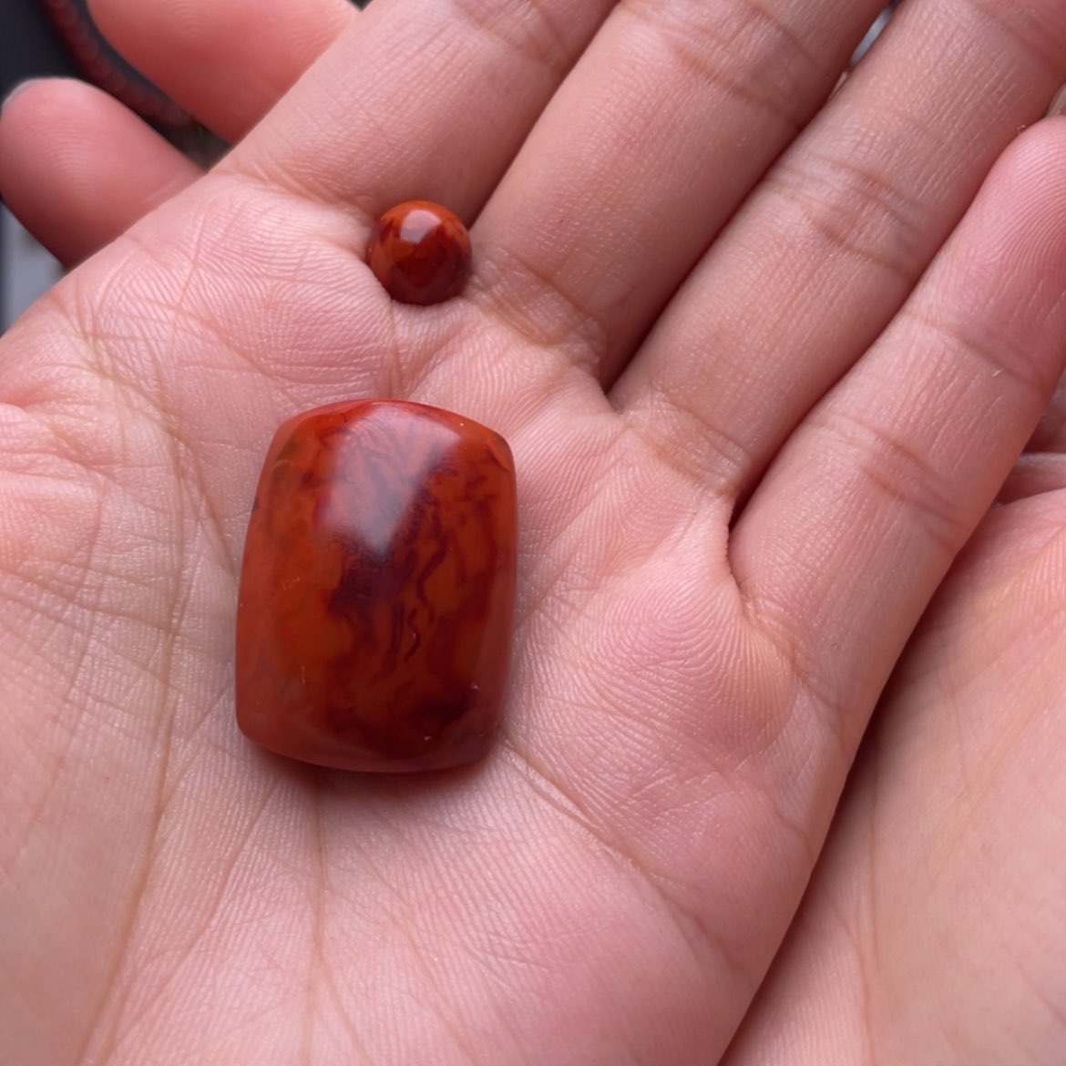 【闪购商品】南红玛瑙平安无事牌未镶嵌来****莲