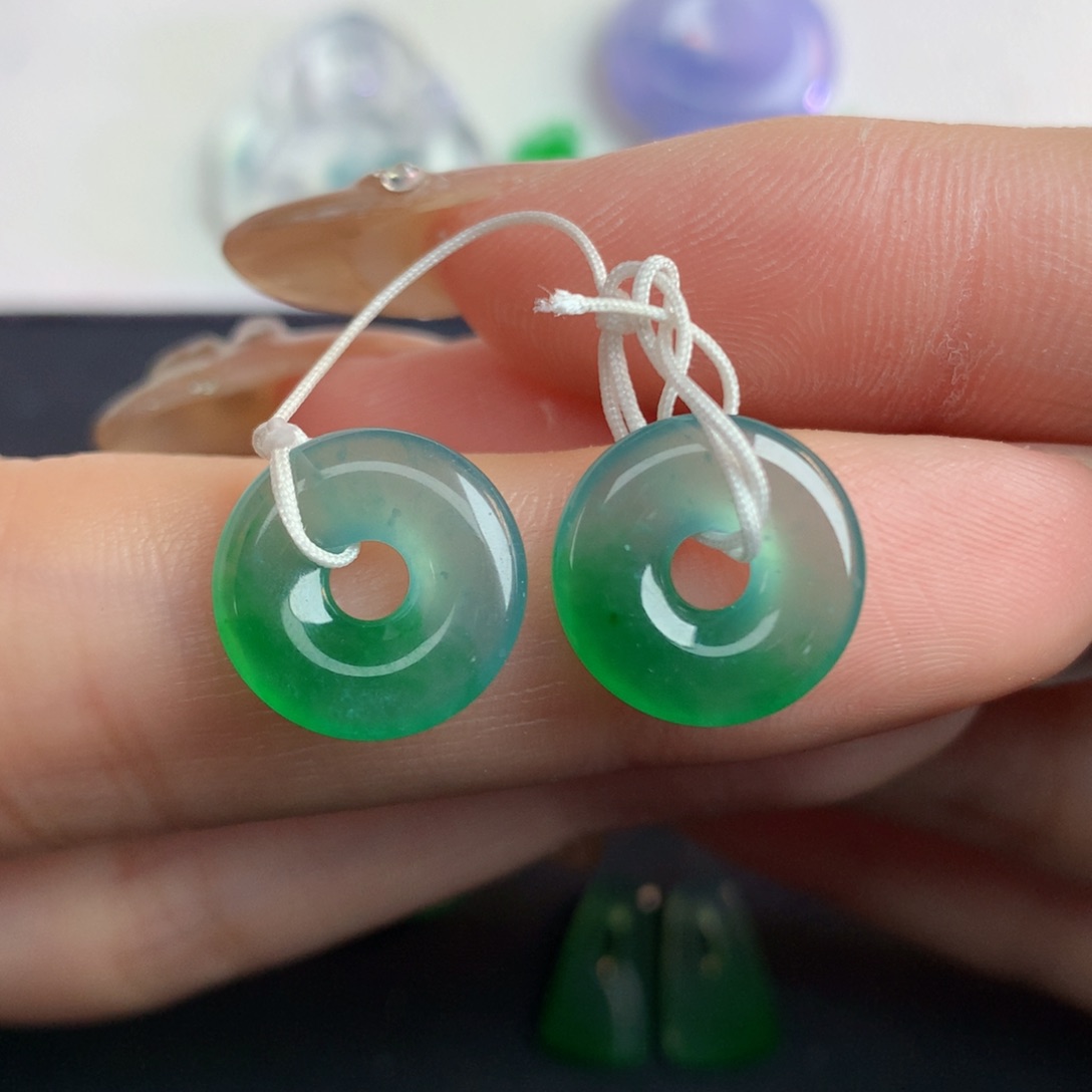 翡翠裸石12.91/2.77甜甜圈