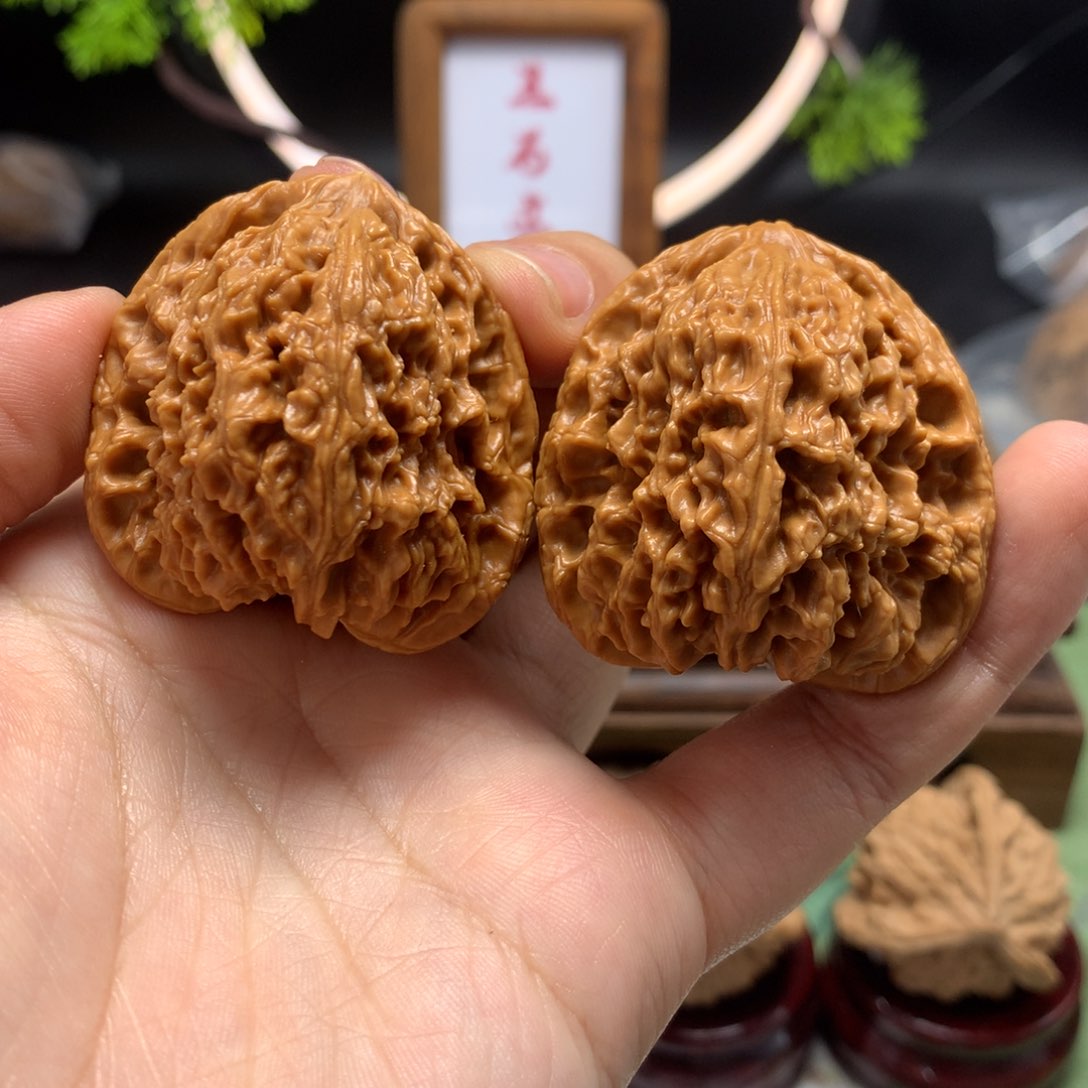 文玩核桃把件40全品南疆