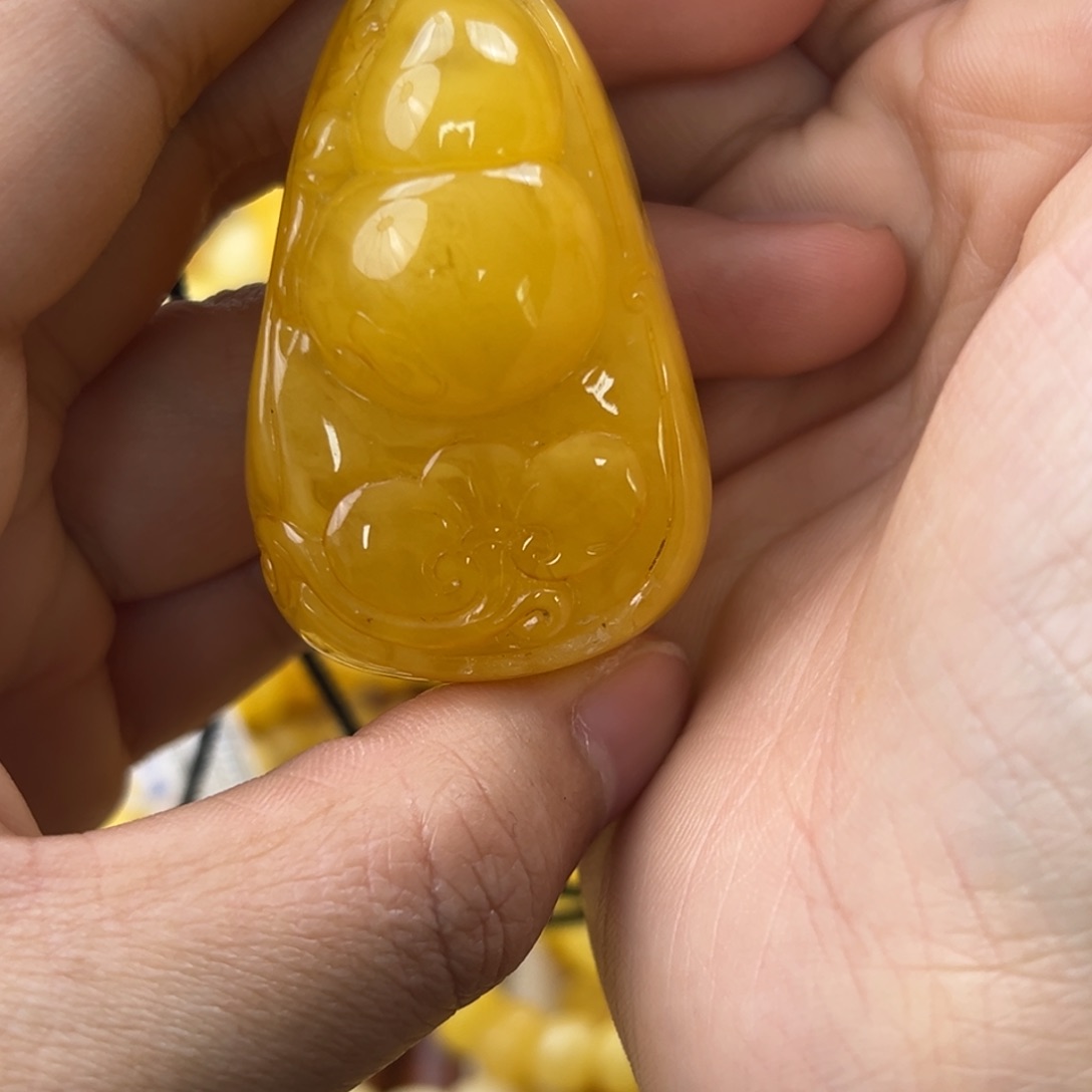 琥珀珠宝奇石未镶嵌