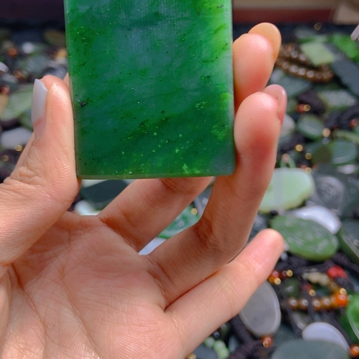 未镶嵌和田玉珠宝半成品