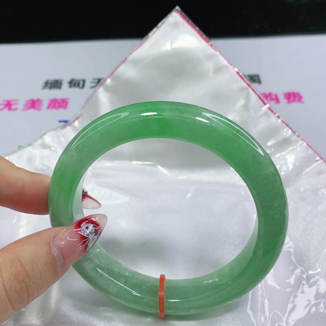 翡翠手镯未镶嵌乐*57 57 57