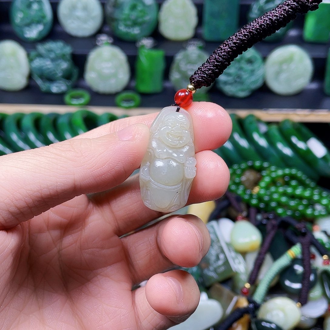 和田玉未镶嵌珠宝奇石