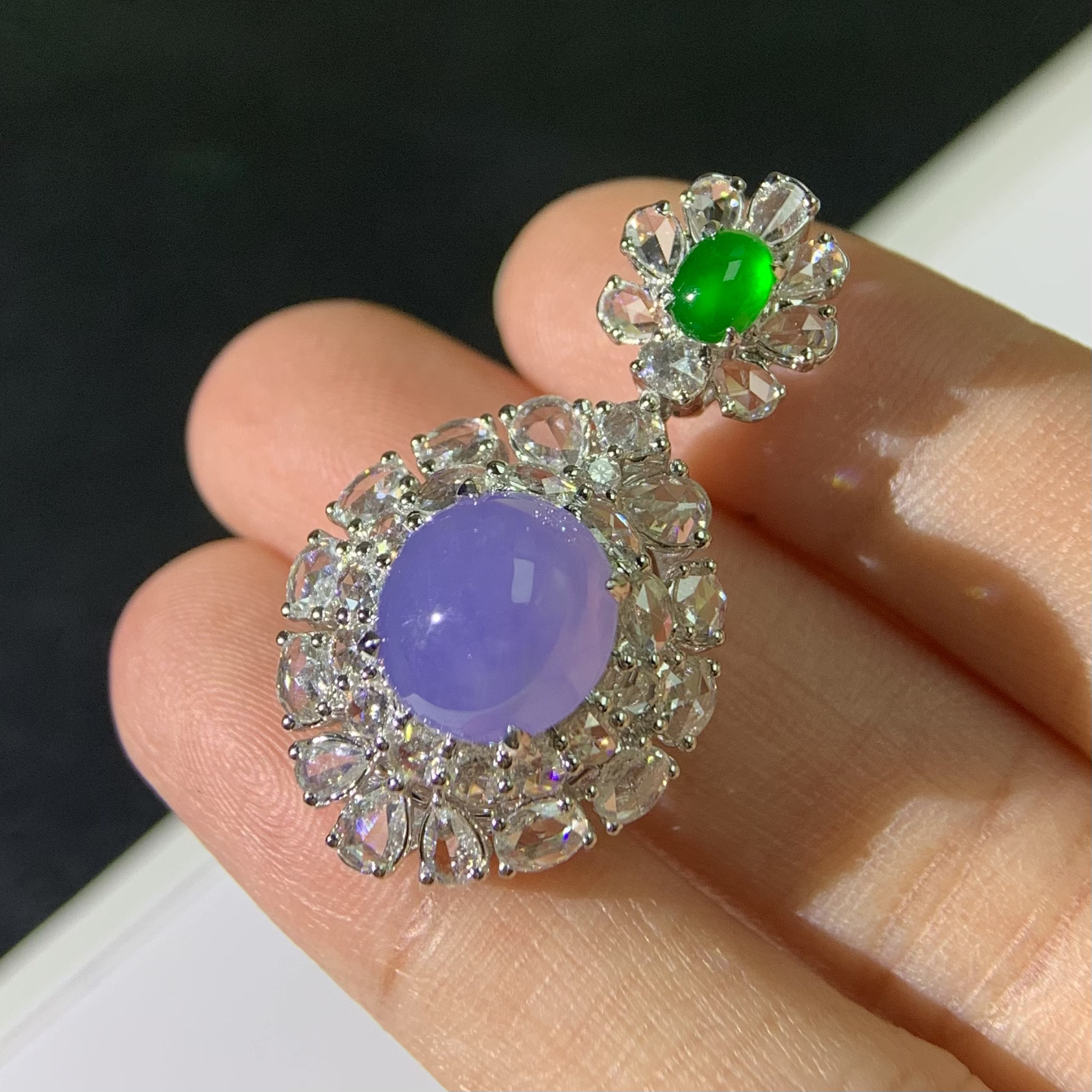 天然翡翠高冰玻紫罗兰蛋面吊坠