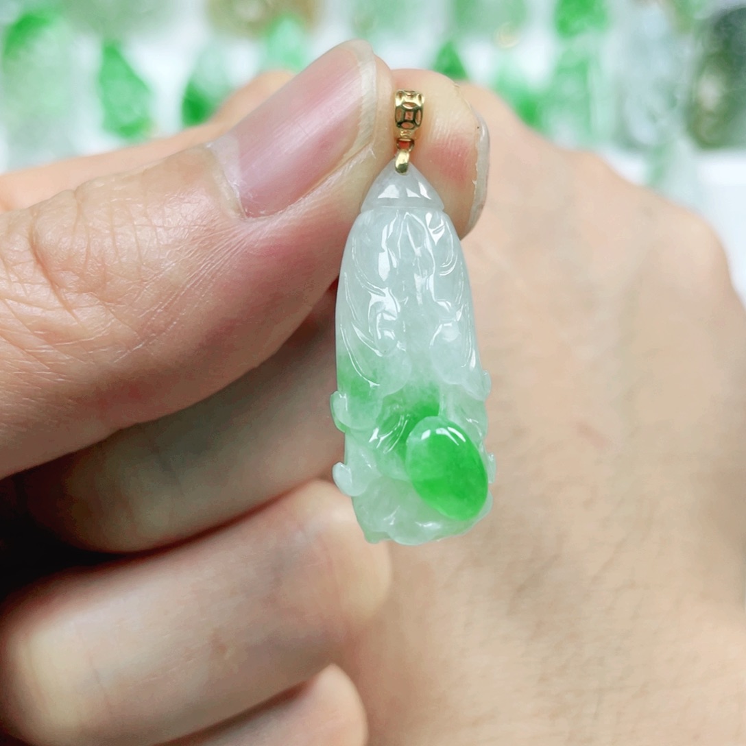 翡翠吊坠(不含链)18K金镶嵌