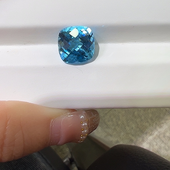 未镶嵌裸石托帕石4.8ct