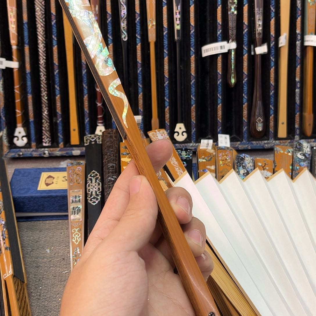 扇子-**-纯手工制作的