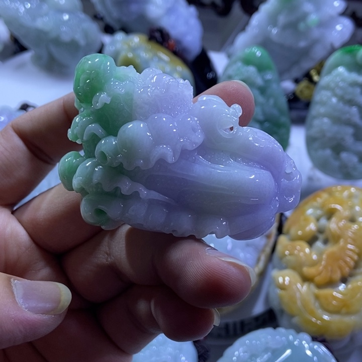 翡翠未镶嵌挂件百财聚来