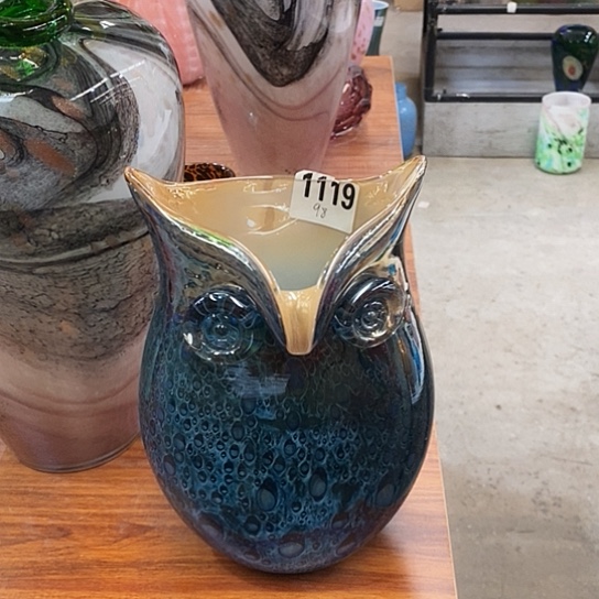 琉璃花瓶高24厘米口径15厘米