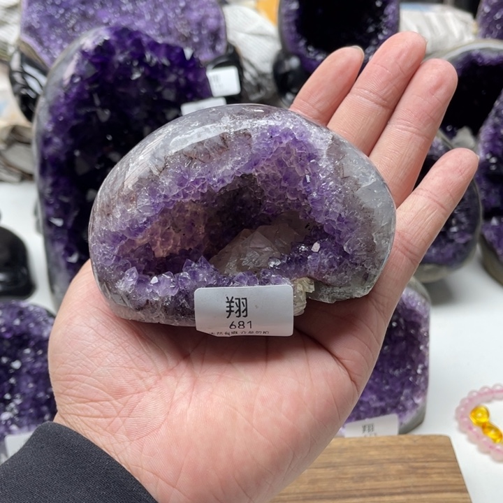 未镶嵌大型摆件（非配饰）紫晶