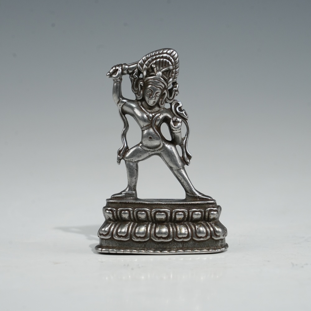 lot60410 清代 金刚手立像