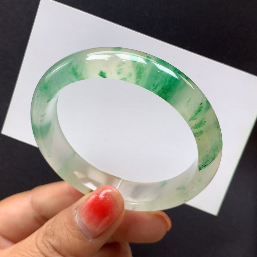 石英质玉未镶嵌手镯