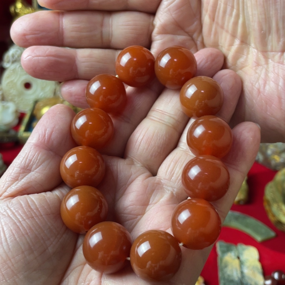 和田玉（糖玉）未镶嵌挂件