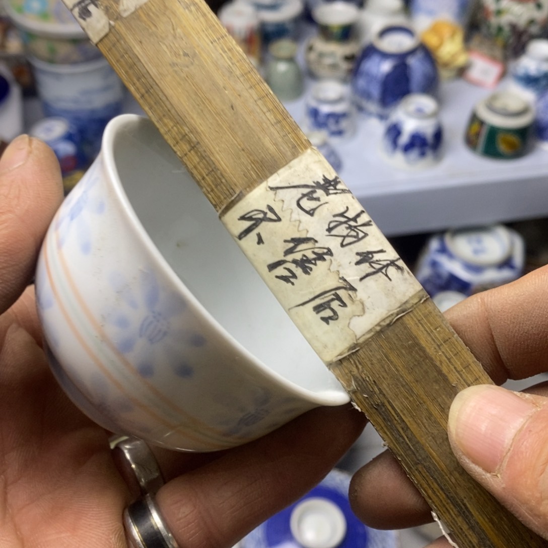 瓷片一定很喜欢的样子啦这