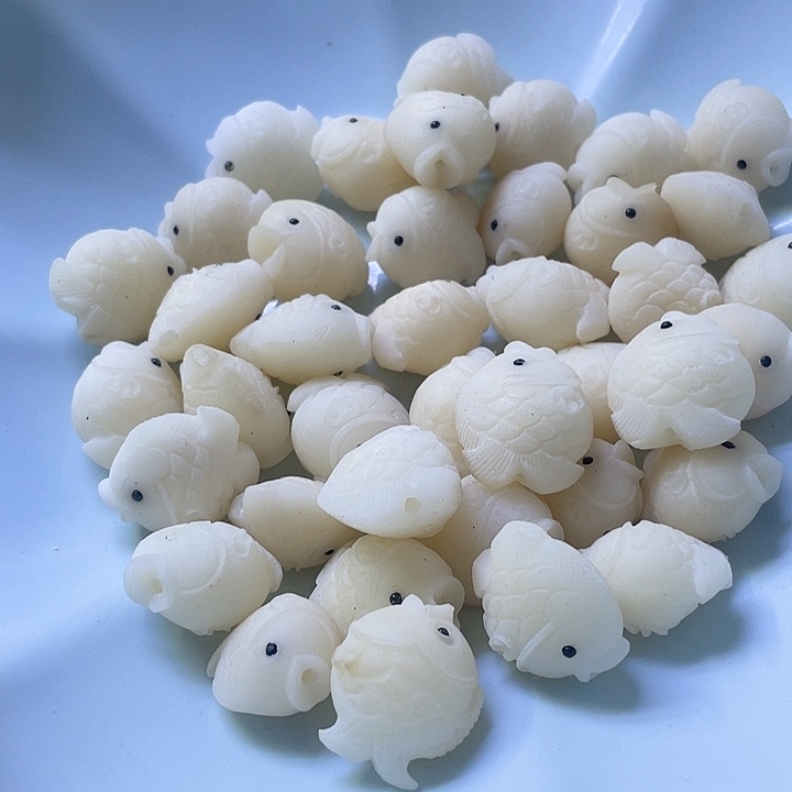 白玉菩提吊坠精品宝贝鱼十颗