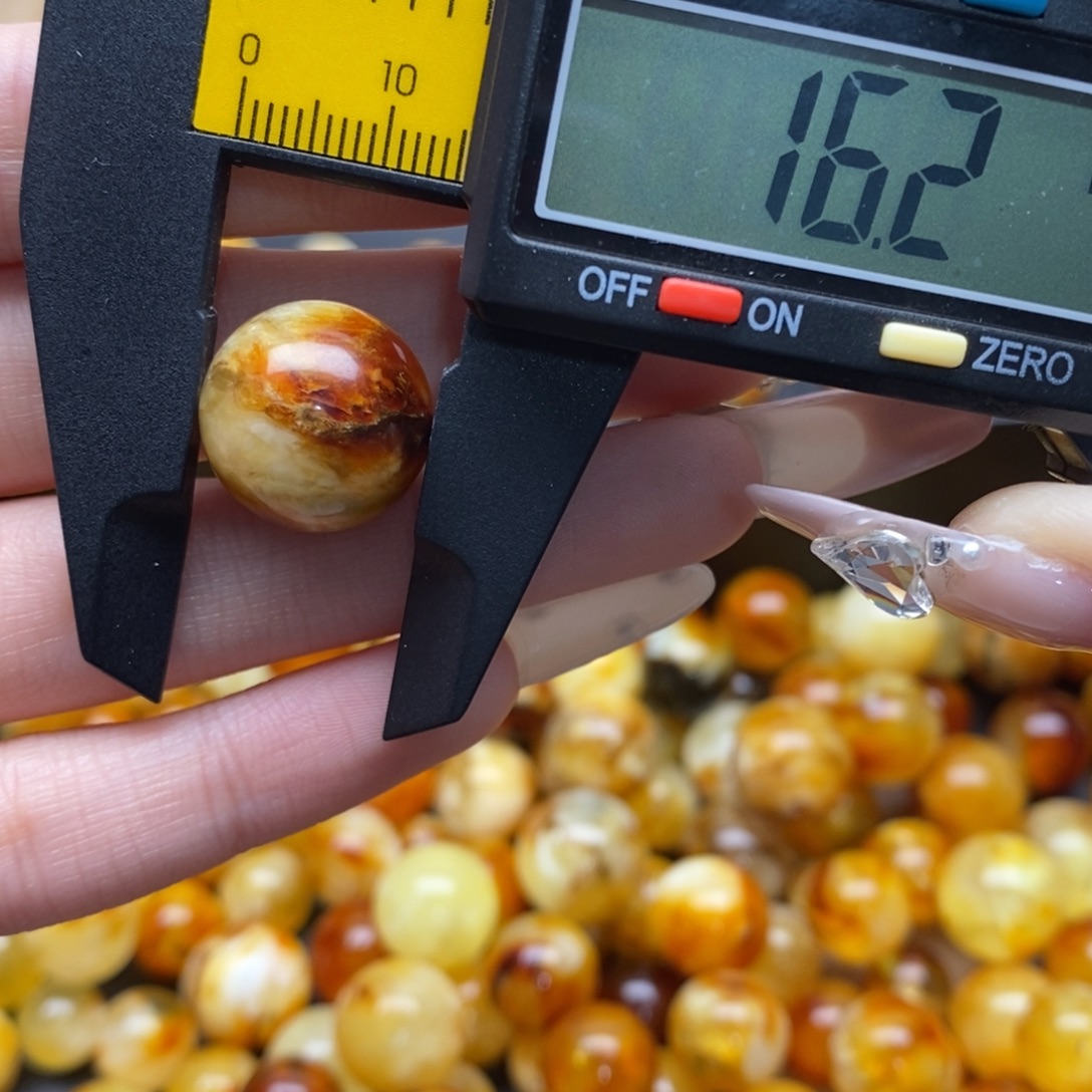 琥珀未镶嵌珠宝奇石蜜蜡1241