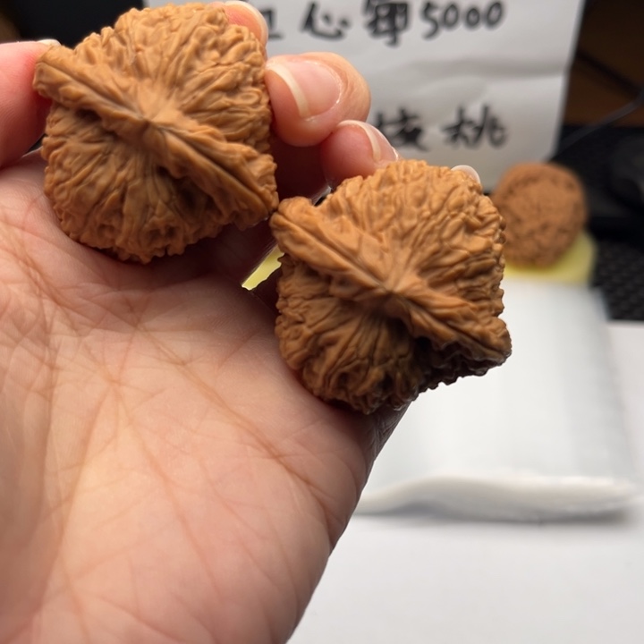 文玩核桃吊坠南疆41