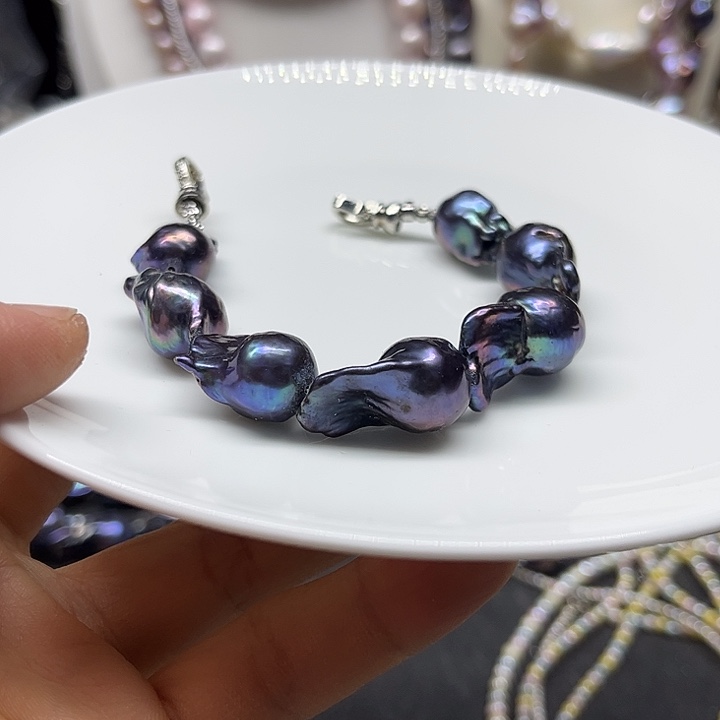 颈饰淡水珍珠未镶嵌