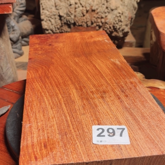 大果紫檀（缅甸花梨）