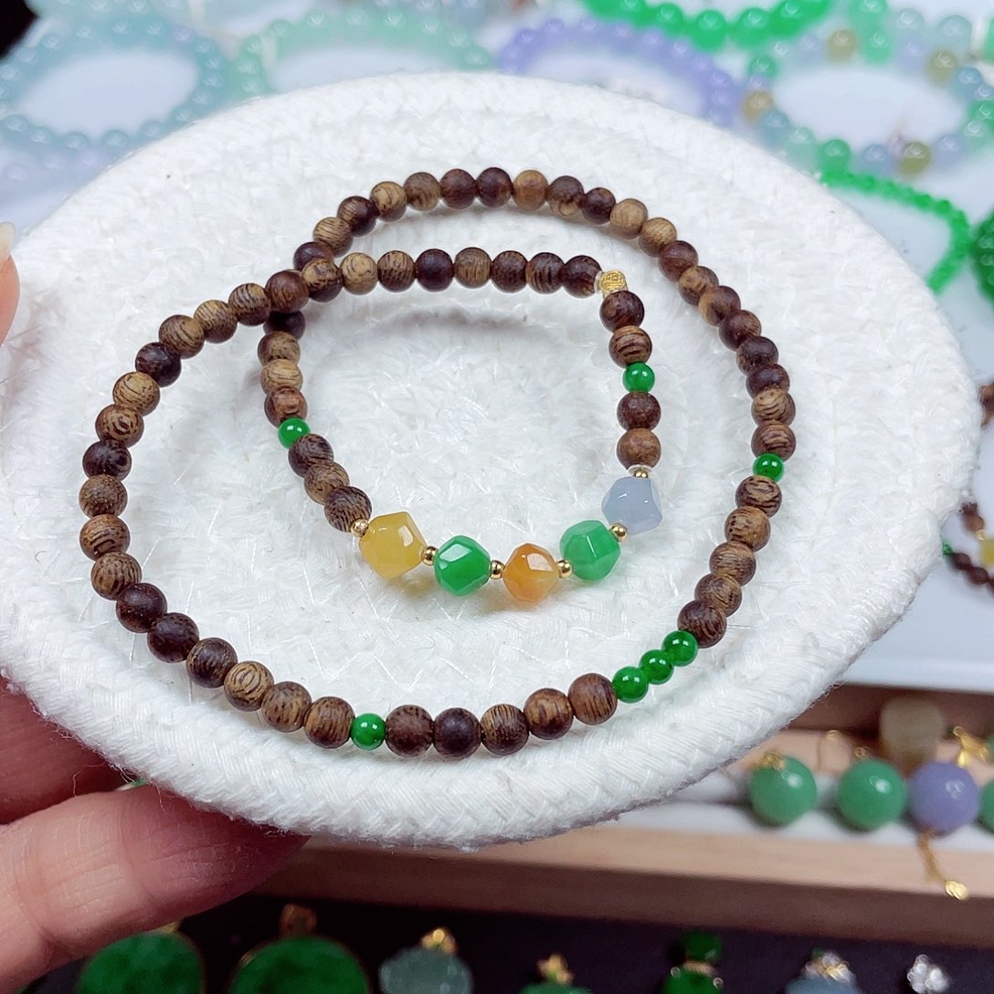 翡翠18K金镶嵌手链天然缅甸翡翠A货卡6-3.4