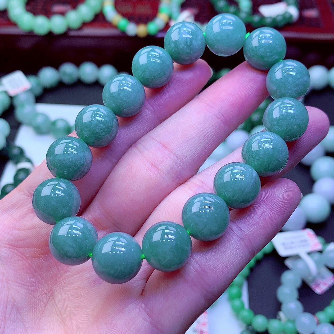 翡翠未镶嵌毛衣链