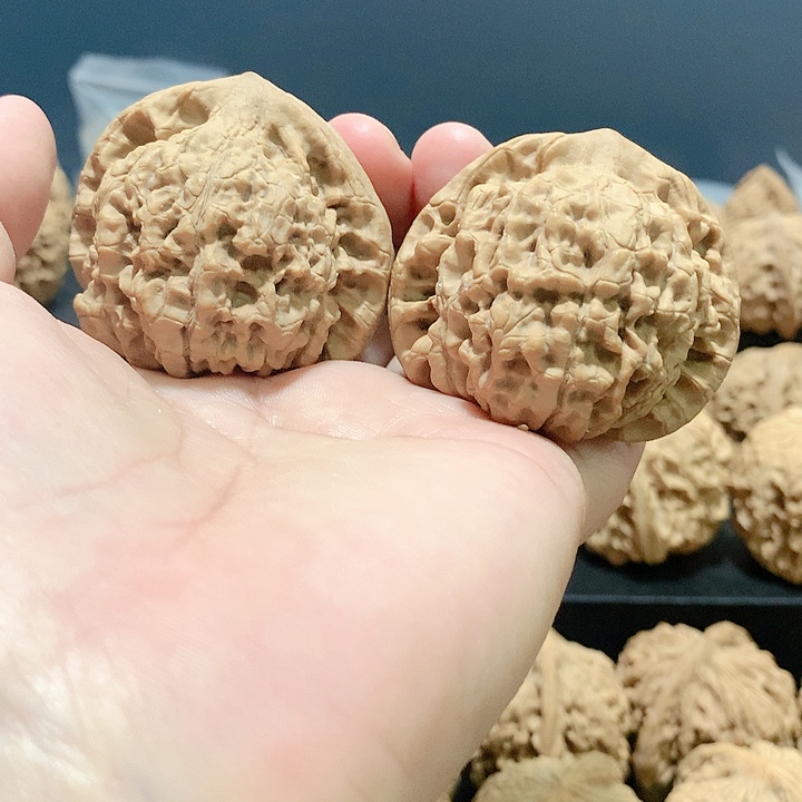 文玩核桃吊坠48官帽