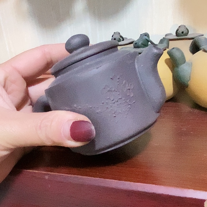 手工制作宜兴紫砂茶壶