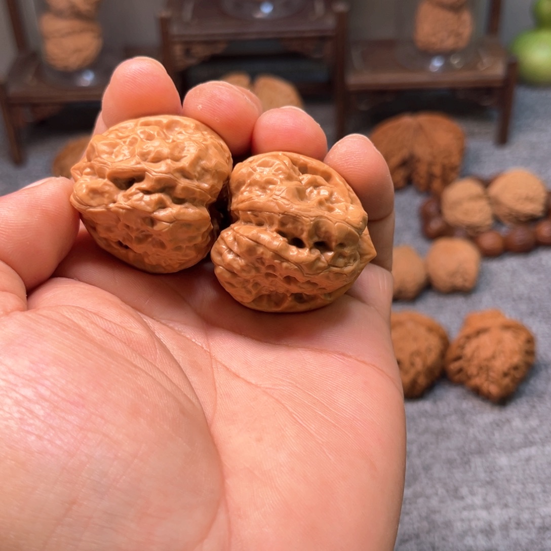 毕***秀把件文玩核桃蛤蟆