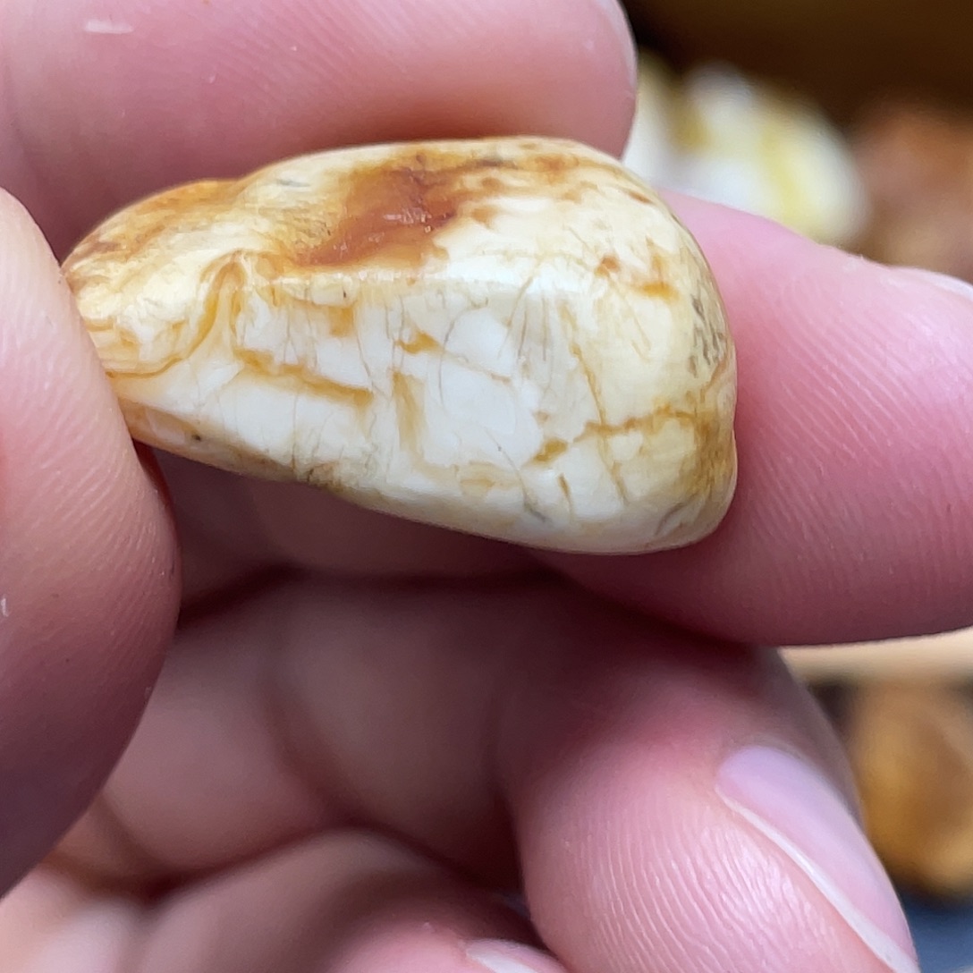 未镶嵌定制琥珀定制