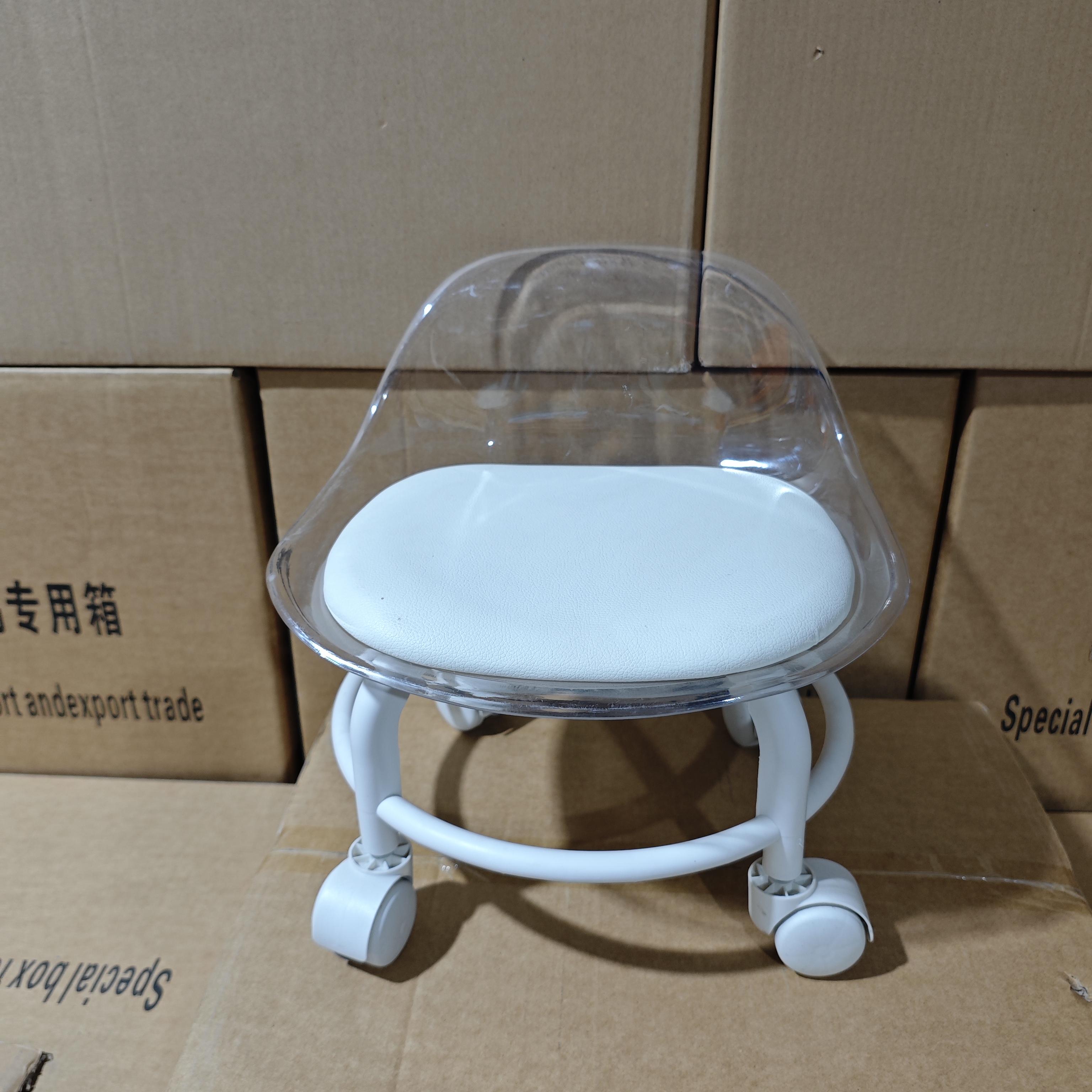 靠背滑轮凳子矮凳