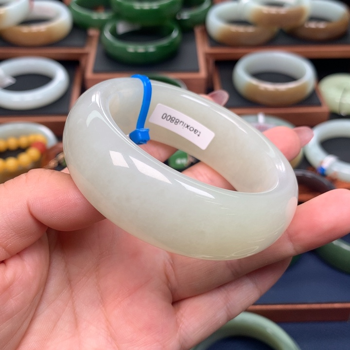 和田玉5657圈口未镶嵌