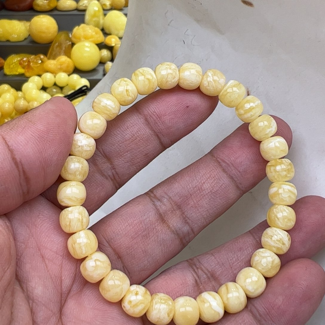 【闪购商品】琥珀裸石未镶嵌8加8.18克