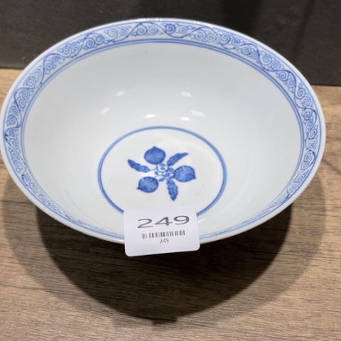 摆件8**0249号瓷器小摆件
