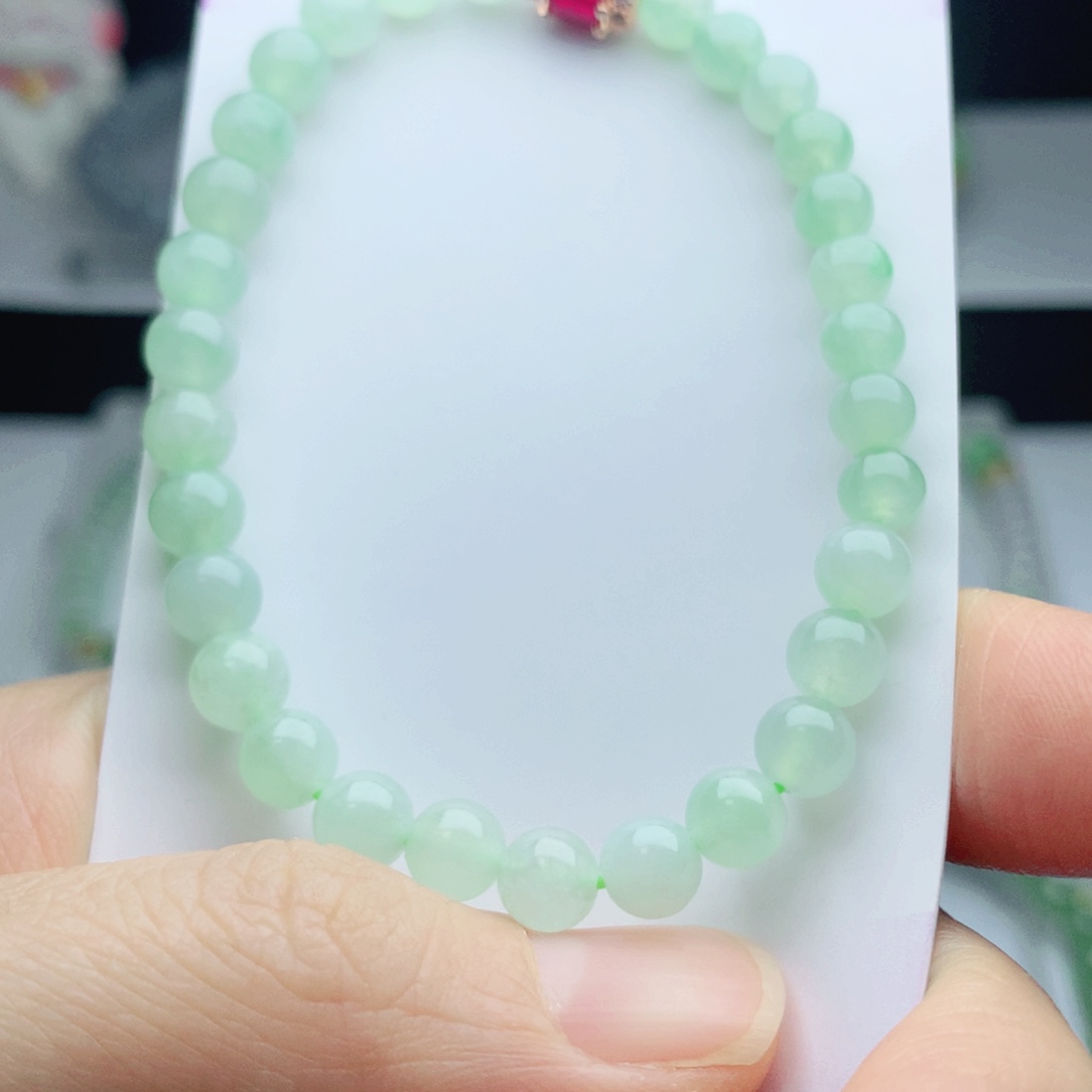 翡翠手链未镶嵌珠串