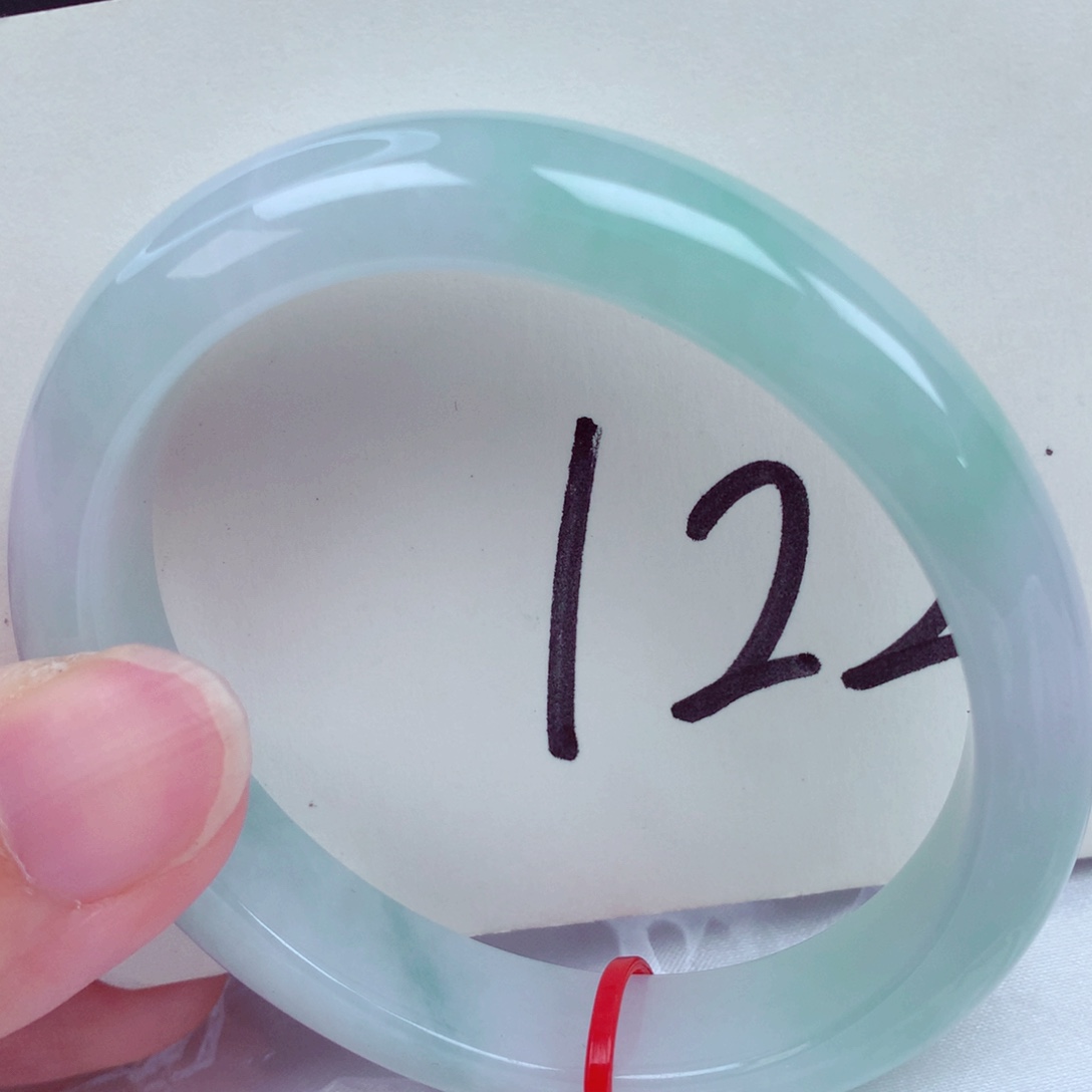 翡翠手镯（贵妃镯）未镶嵌翡翠