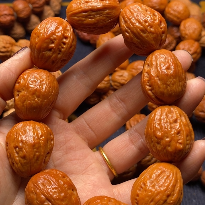 【闪购商品】吊坠文玩核桃M*g光头奶皮大枣