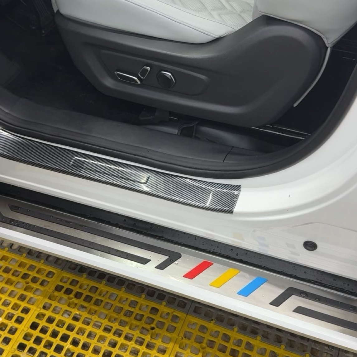 长安UNIK侧脚踏板原厂UNIT改装X5PLUSX7PLUS/A加厚铝合金无损安装