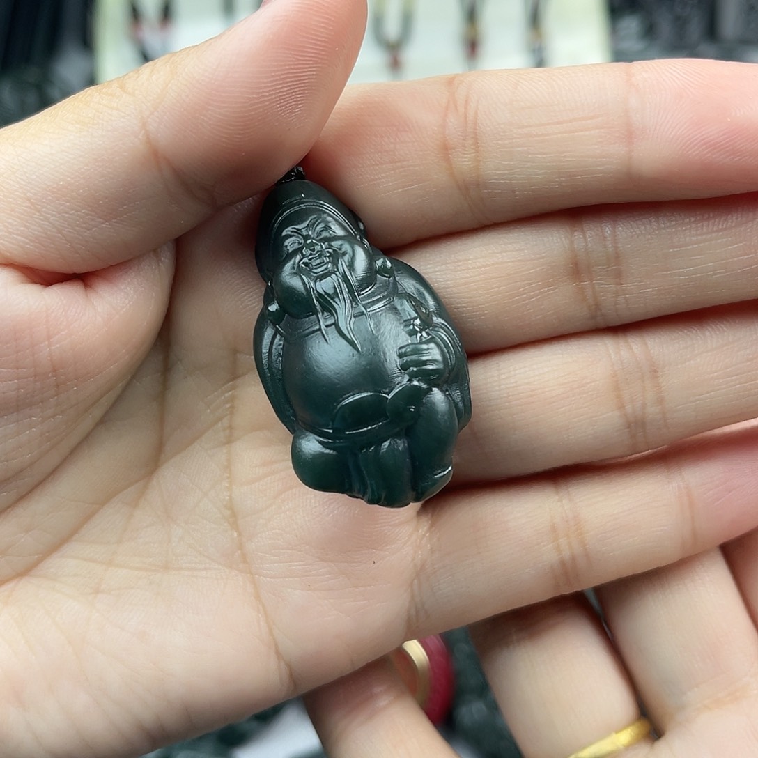 和田玉颈饰未镶嵌慕*.