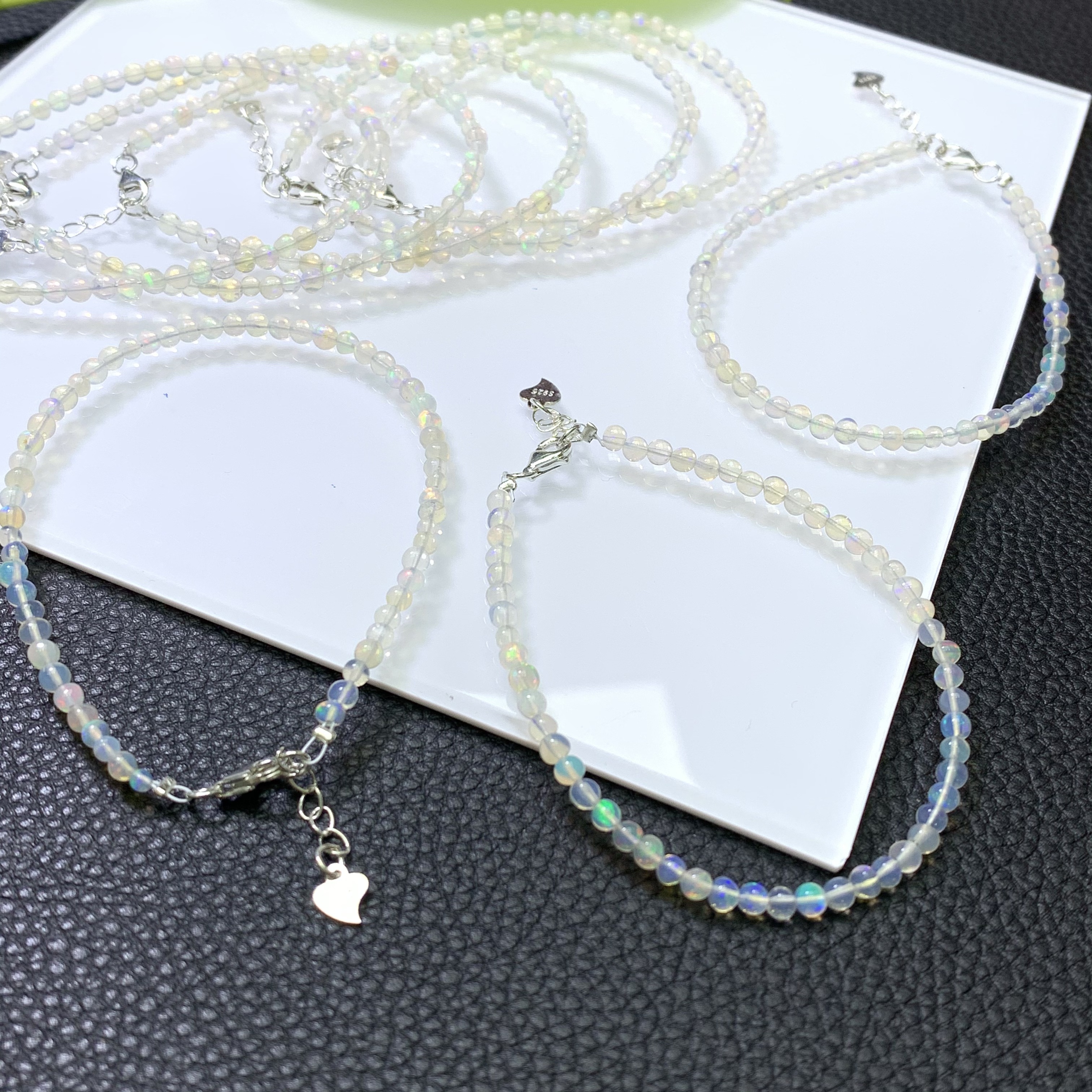  「戴琴珠宝」DQ101-3mm左右欧泊银镶手链（多样性发其一）