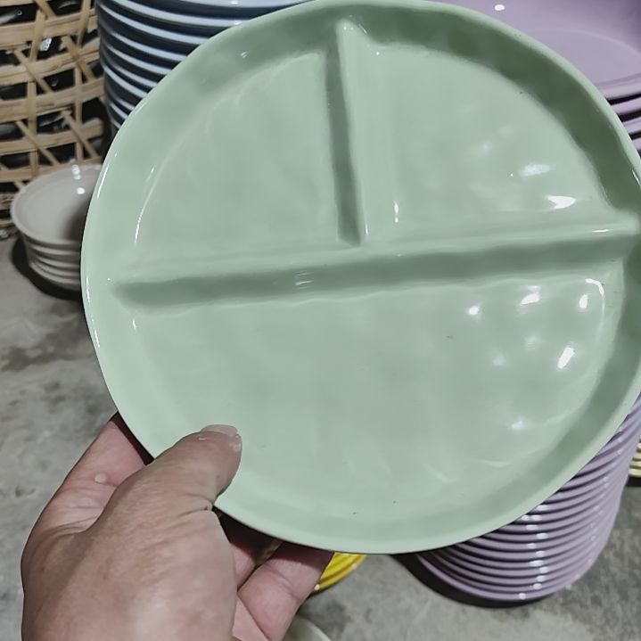 陶瓷便携款瑕疵分格绿8寸