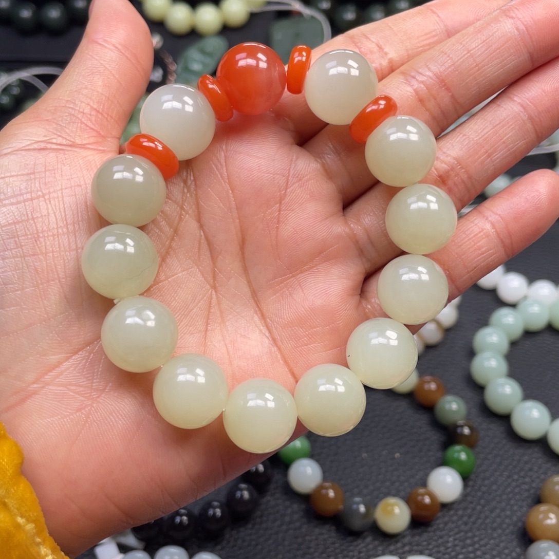 和田玉未镶嵌手链