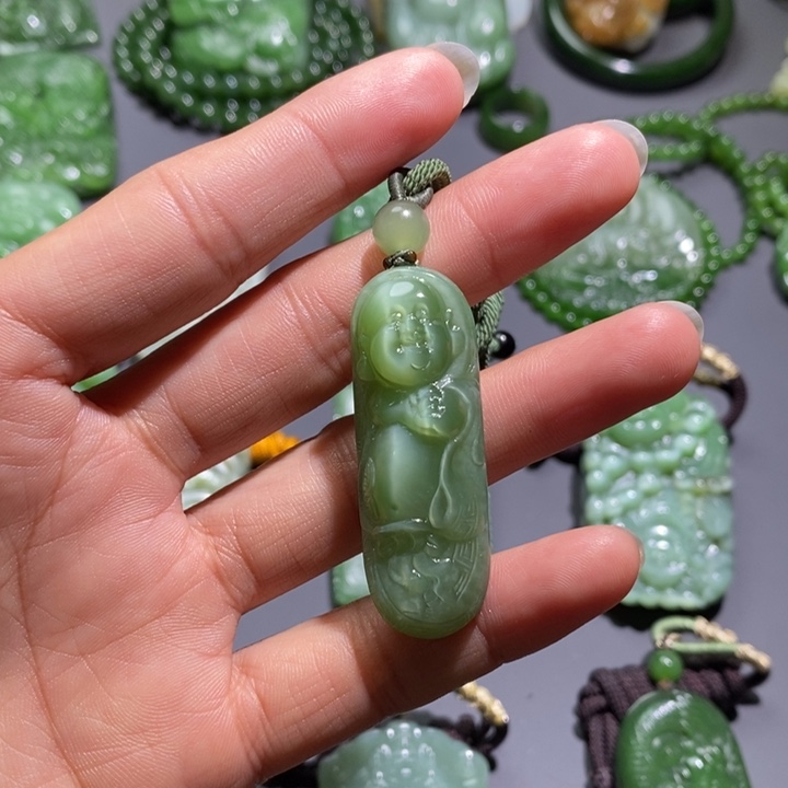 和田玉挂件未镶嵌