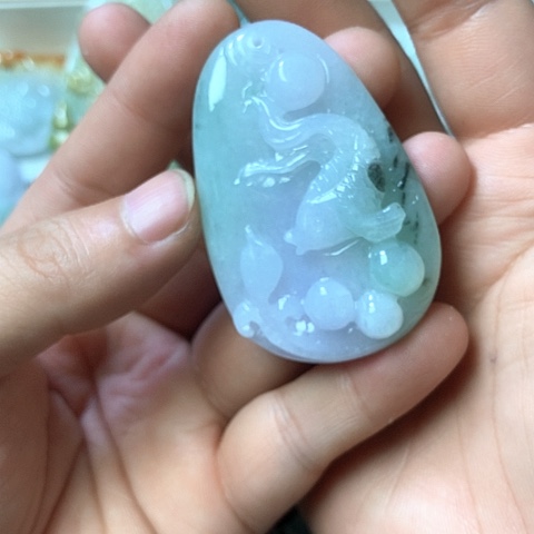 翡翠未镶嵌颈饰天然缅甸翡翠a货