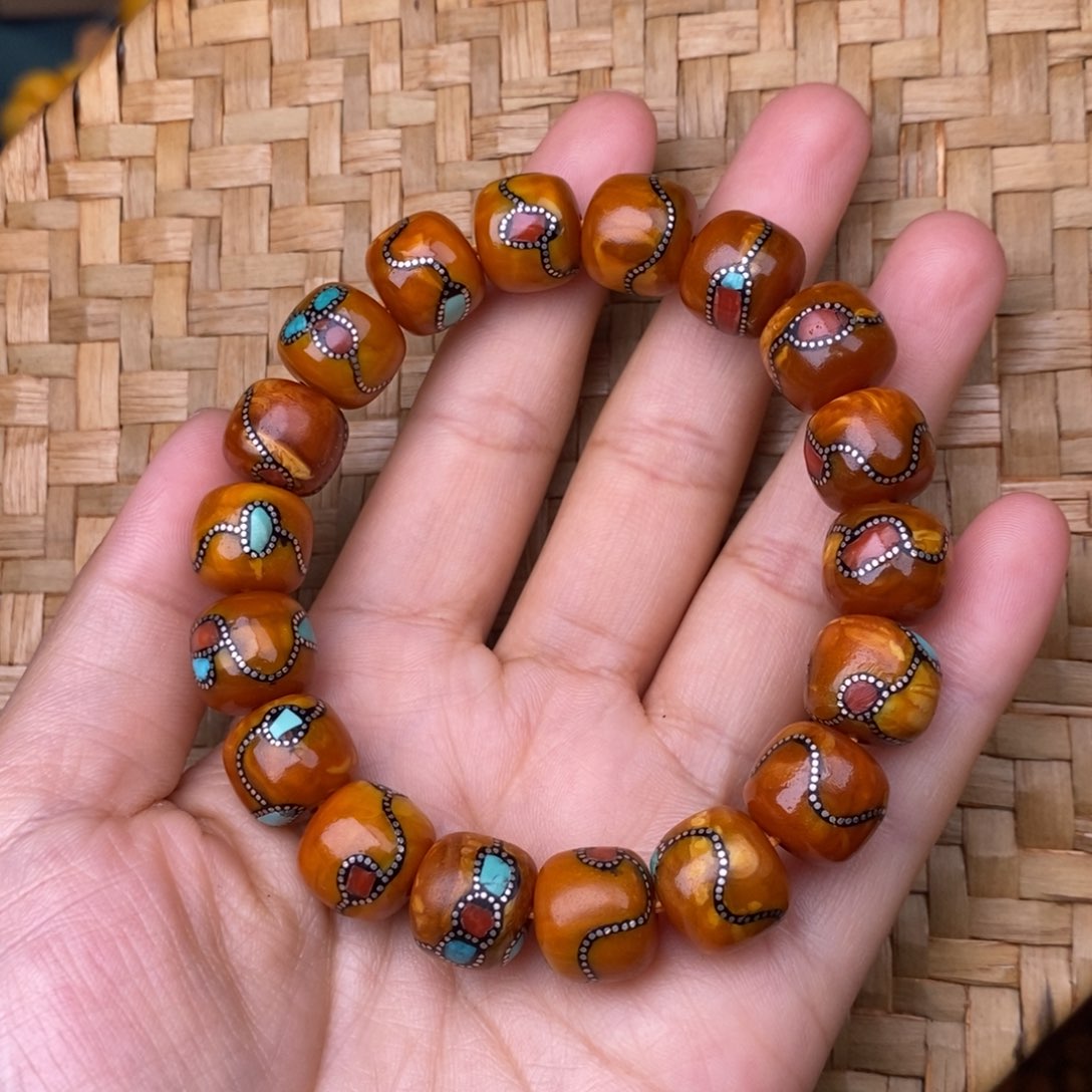 蜜蜡裸石未镶嵌w***a蜜蜡