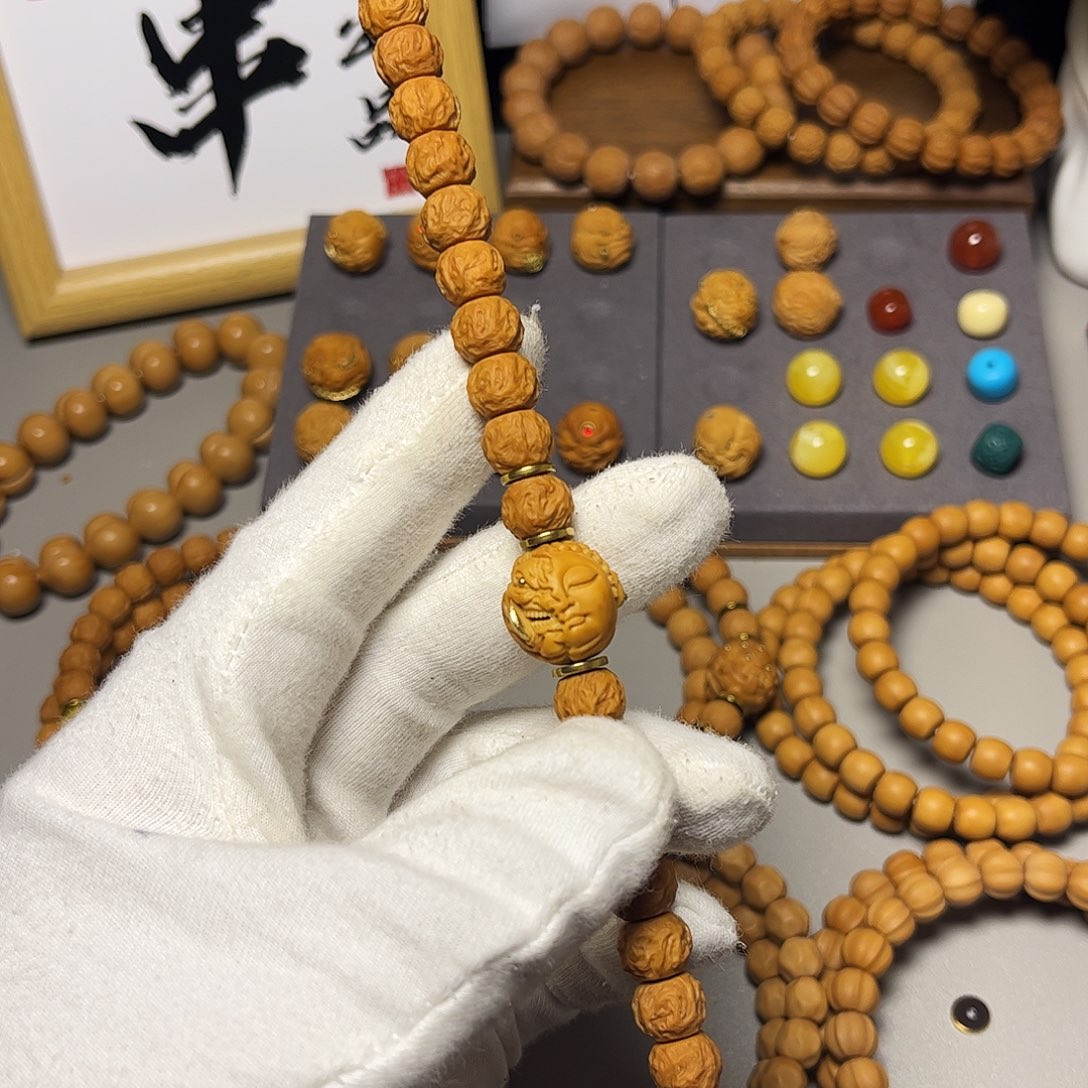 K***g吊坠猴头核桃龙蛇搭配单颗加配饰