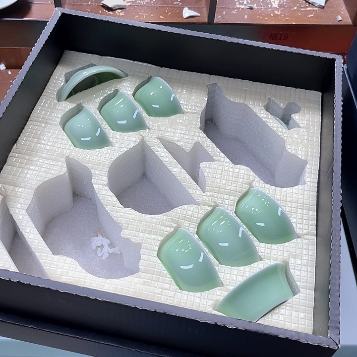 孤品茶具套装等。