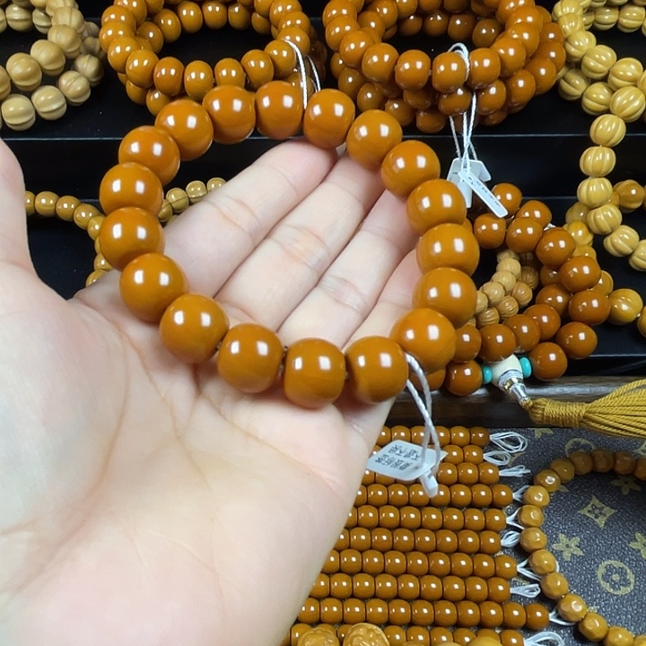 猴头核桃手串猴头